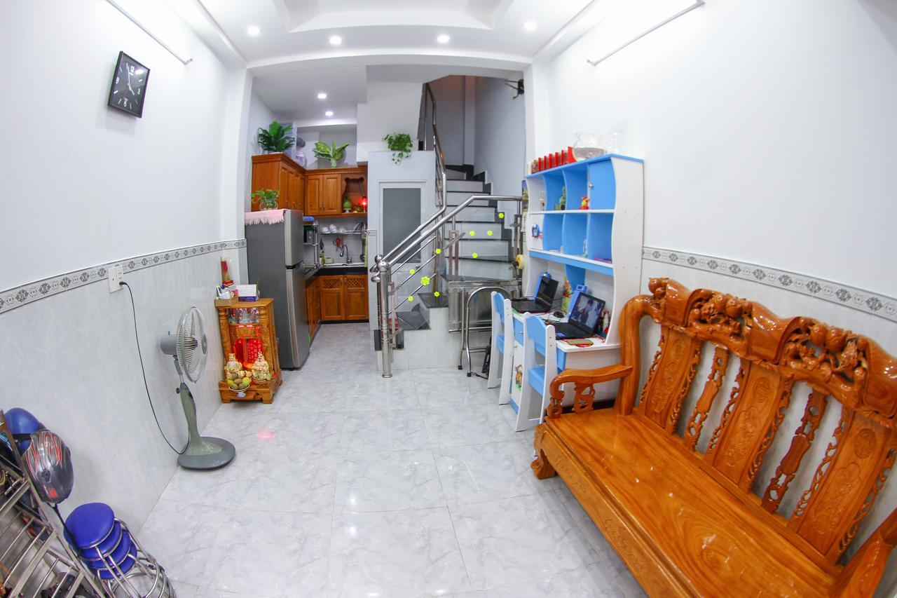 Son Thinh Guesthouse Хошимин Экстерьер фото